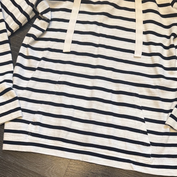 LOFT Deep Navy and White Striped Pullover - Picture 3 of 6